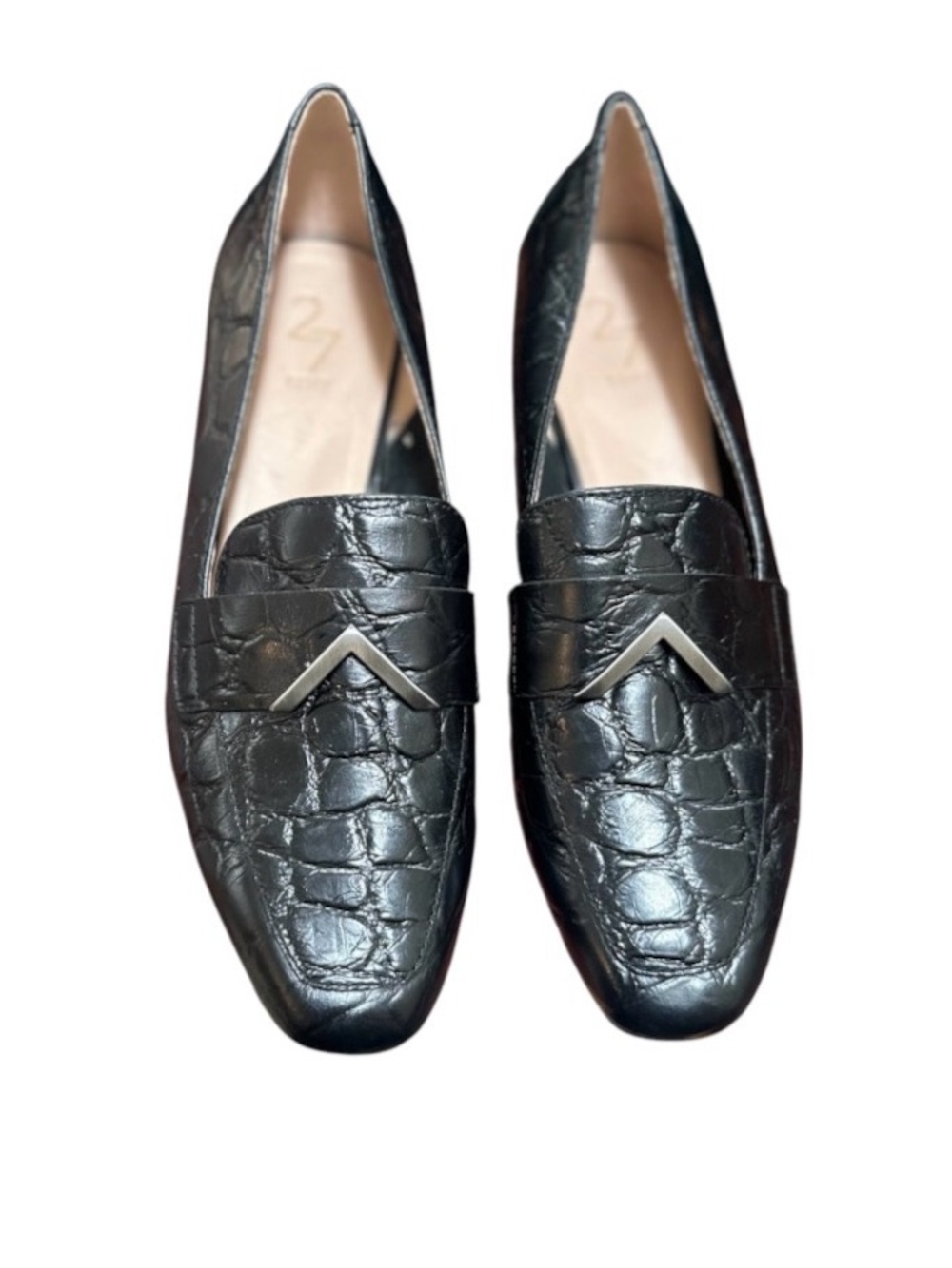 Black Croc-Textured Leather Loafers with V Metal Accent - Women